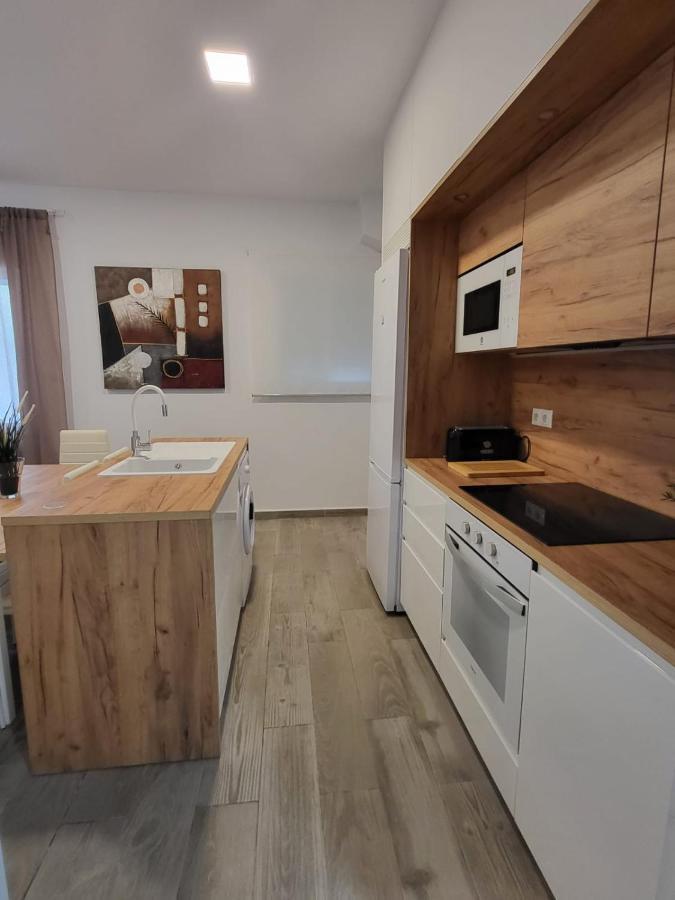 Maria Malaga Breeze Apartment Bagian luar foto