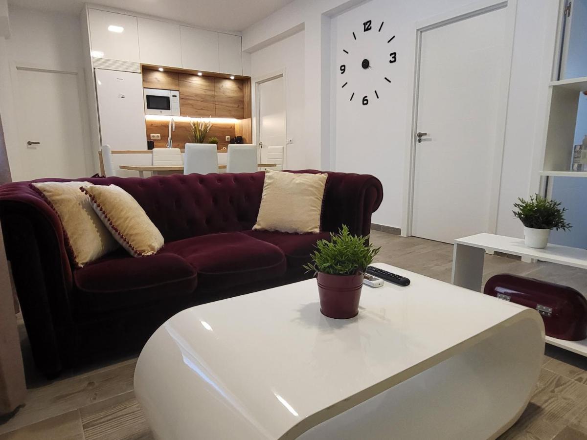Maria Malaga Breeze Apartment Bagian luar foto
